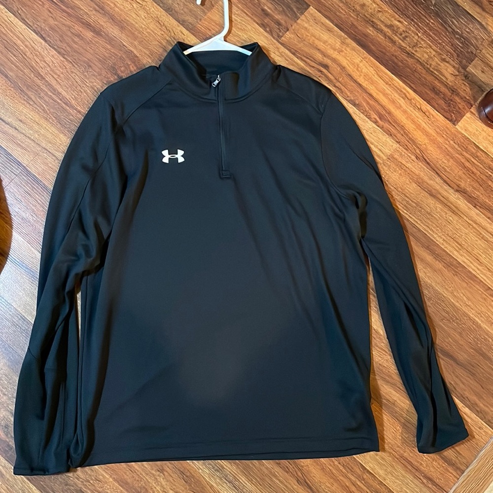 Under armor loose dri fit quarter zip